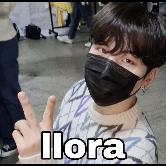 Meet your Posher, Lol - Picture 1 of 1